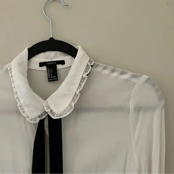 Forever 21 Button Up - Picture 2 of 5